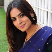 Shraddha Arya Photos