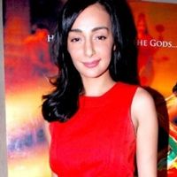 Feryna Wazheir Photos