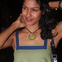 Nethra Raghuraman Photos