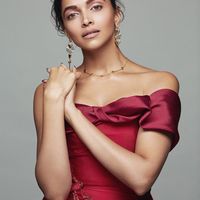 Deepika Padukone Photos