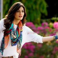 Kriti Sanon Photos