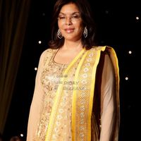 Zeenat Aman Photos