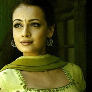 Dia Mirza Image