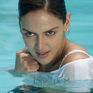Esha Deol Image
