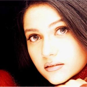 Gracy Singh Image
