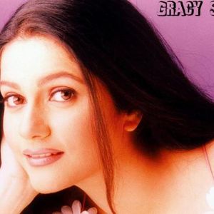 Gracy Singh Image