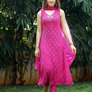 Hansika Motwani Image