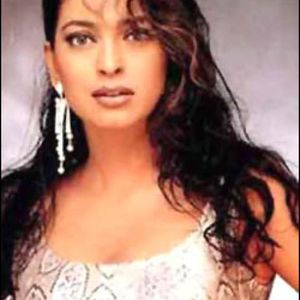 Juhi Chawla Image
