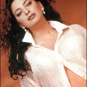 Juhi Chawla Image