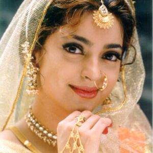Juhi Chawla Image