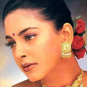 Juhi Chawla Image