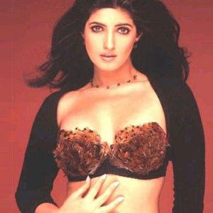 Twinkle Khanna Image