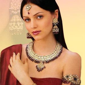 Yana Gupta Image