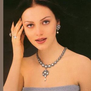 Yana Gupta Image