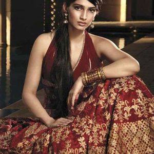 Sonam Kapoor Image