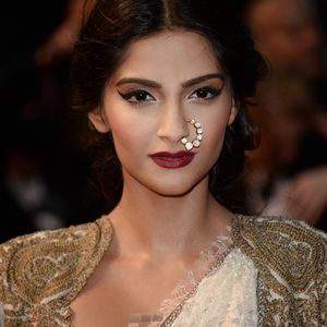 Sonam Kapoor Image