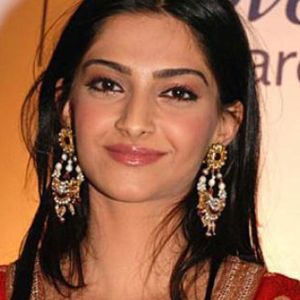 Sonam Kapoor Image