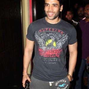 Tusshar Kapoor Image