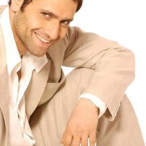 Shiney Ahuja Image