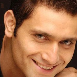 Shiney Ahuja Image