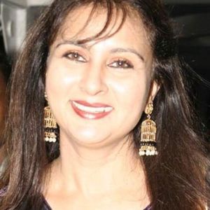 Poonam Dhillon Image