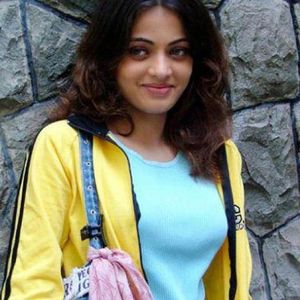 Sneha Ullal Image