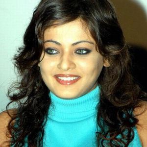 Sneha Ullal Image