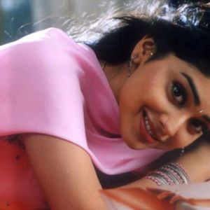 Shriya Saran Image