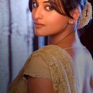 Sonakshi Sinha Image