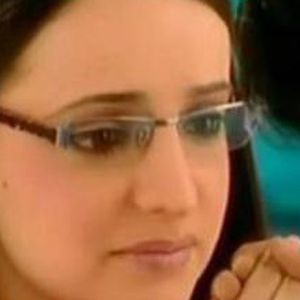 Sanaya Irani Image