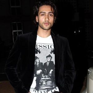 Adhyayan Suman Image