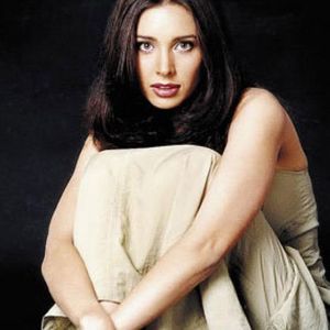 Lisa Ray Image