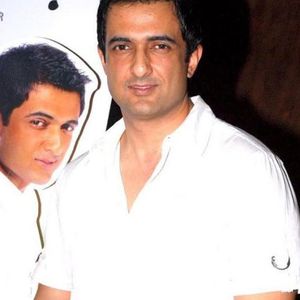Sanjay Suri Image