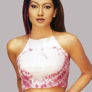 Gauhar Khan Image