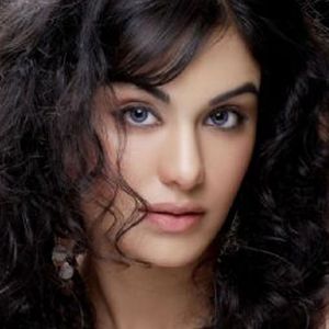 Adah Sharma Image