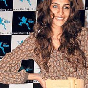 Anushka Manchanda Image