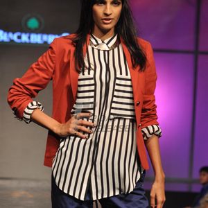 Anushka Manchanda Image