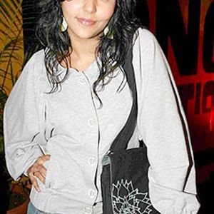 Peeya Rai Choudhuri Image