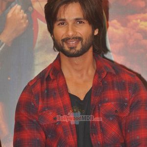 Shahid Kapoor Image