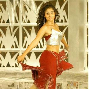 Shriya Saran Image