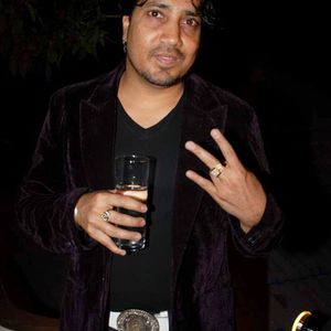 Mika Singh Image