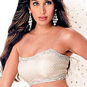 Sophie Choudry Image