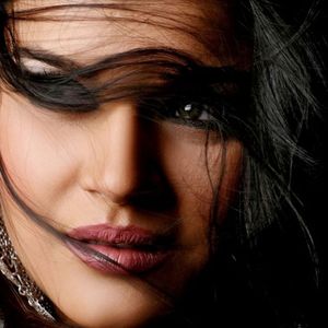 Aashka Goradia Image