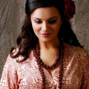 Aashka Goradia Image
