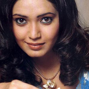 Karishma Tanna Image