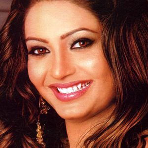 Karishma Tanna Image