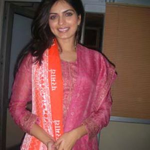 Niharika Singh Image