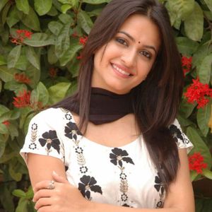 Kriti Malhotra Image