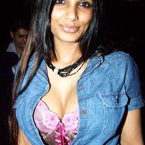 Naina Dhaliwal Image