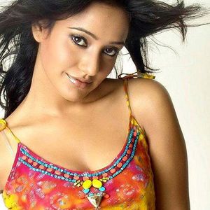 Neha Sharma Image